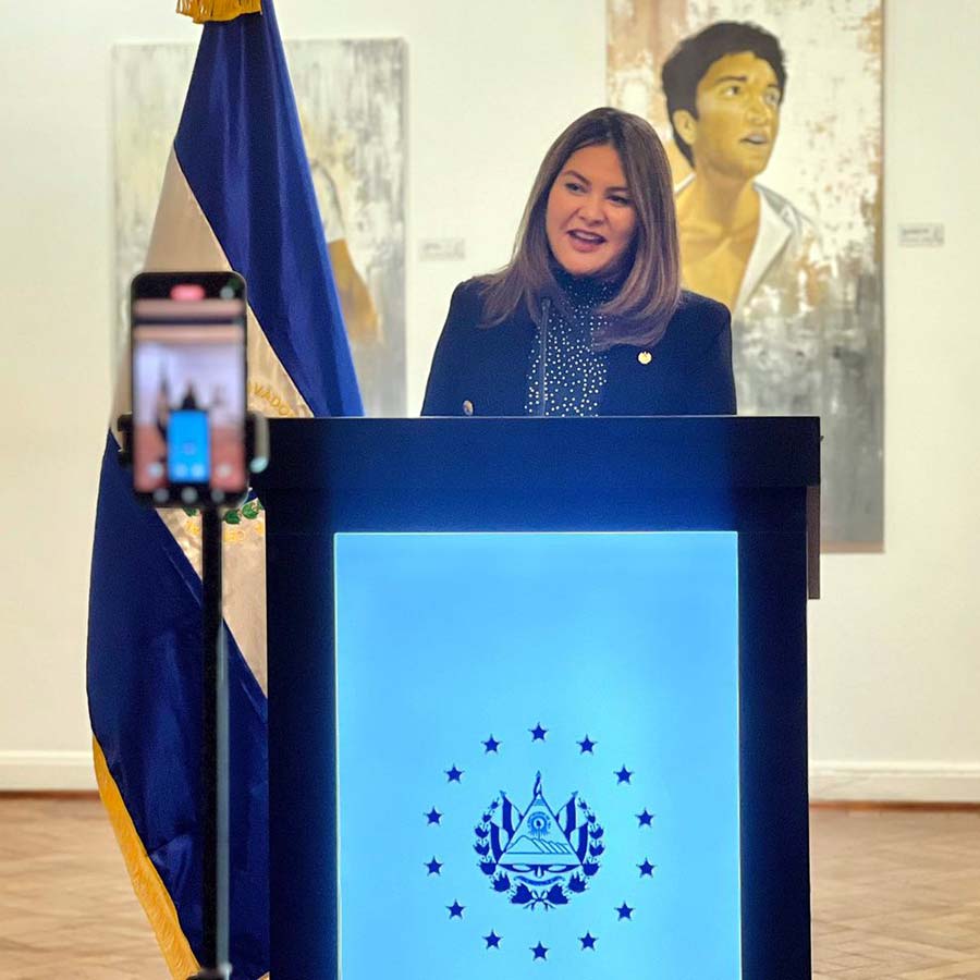 Atril digital institucional