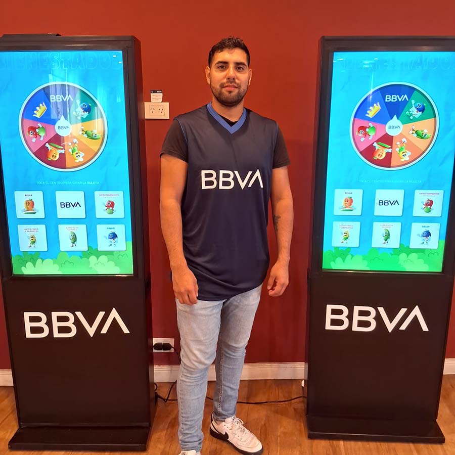 Tótems para activación comercial – BBVA